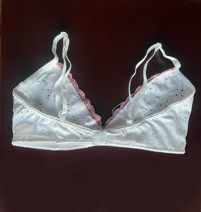 White Broderie -  Bralette